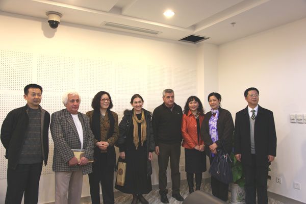 保加利亚作家代表团来宁访问交流